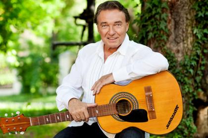 ����� ����